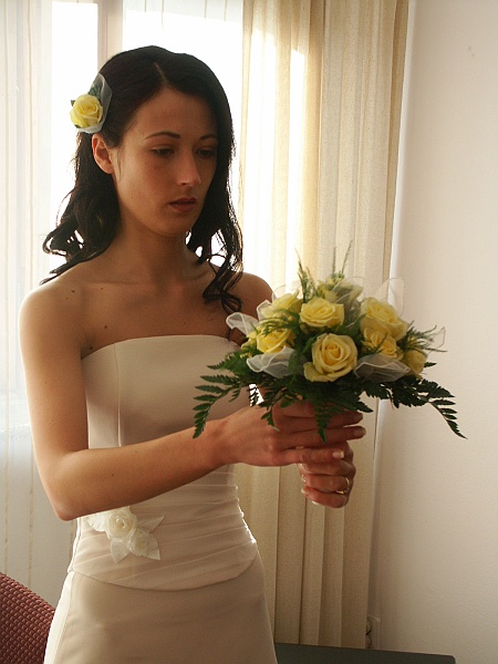 026 Raz, dwa, trzy - proba bukietu.JPG - Raz, dwa, trzy. Próba bukietu. Bukiet ok.